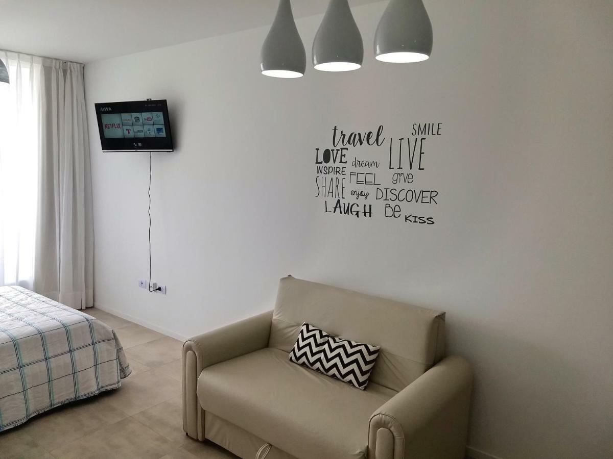 Independencia 1302 9C By Hb Apartment Buenos Aires Ngoại thất bức ảnh
